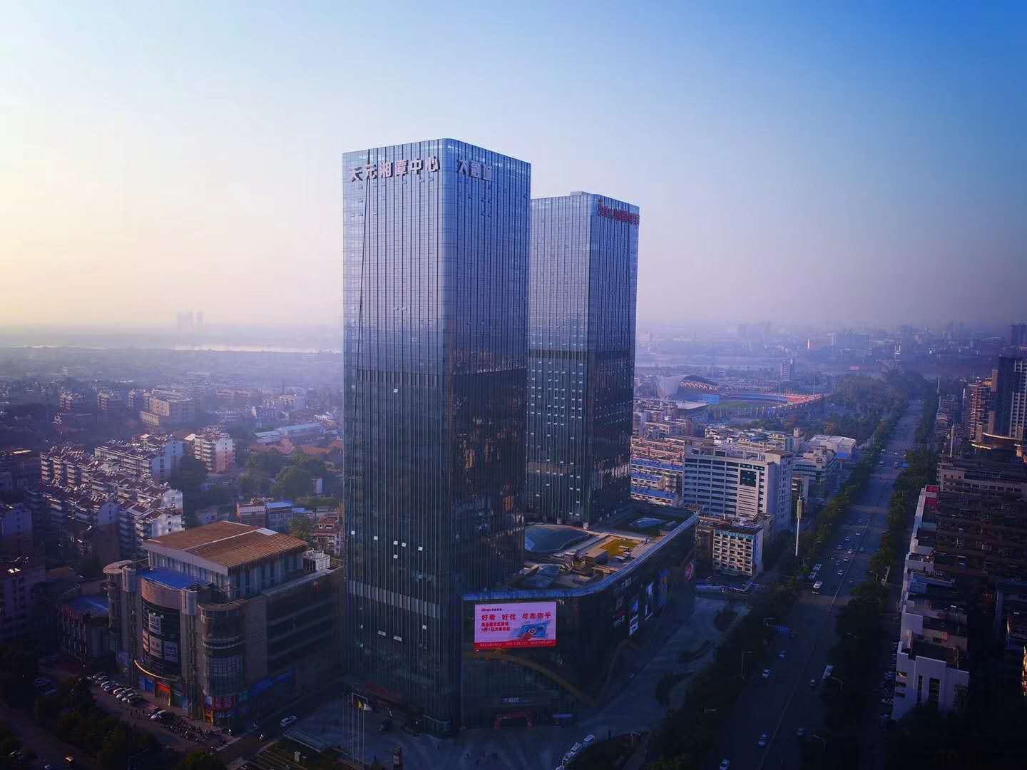 湘潭中心實(shí)景圖
